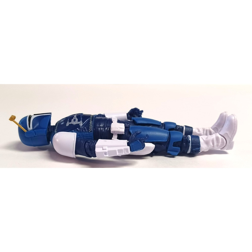 Star Wars Black Series Mandalorian Scout Holiday Edition 6" Loose Action Figure - Picture 4 of 12